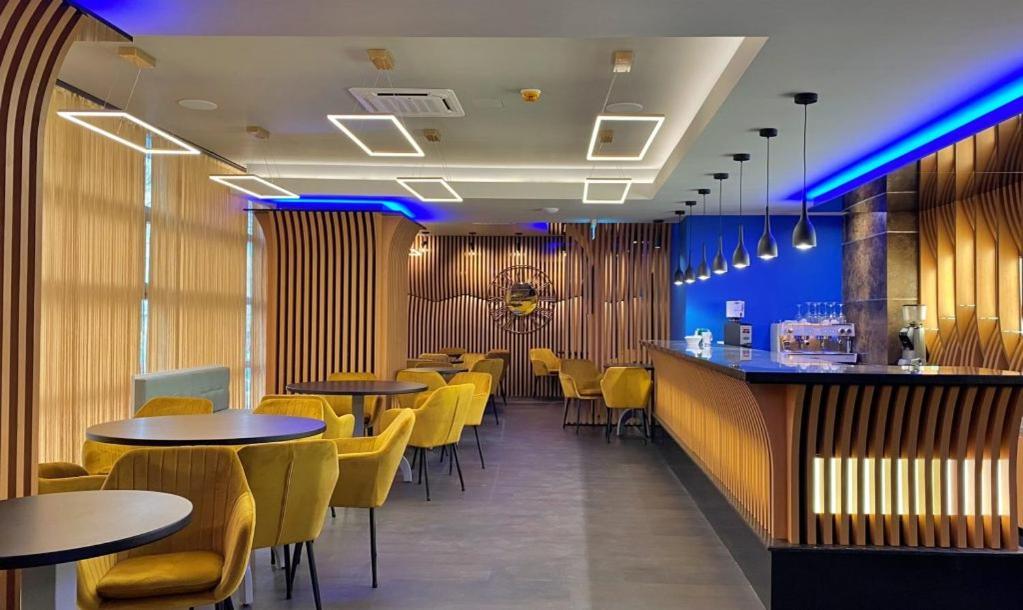 Hotel Condor Тульча Екстер'єр фото
