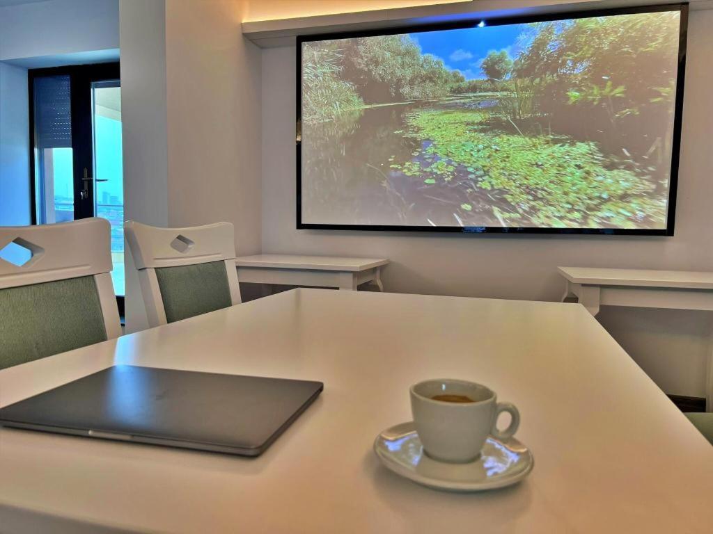 Hotel Condor Тульча Екстер'єр фото